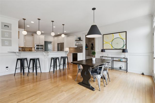 3706 147th Street, Urbandale, IA 50323