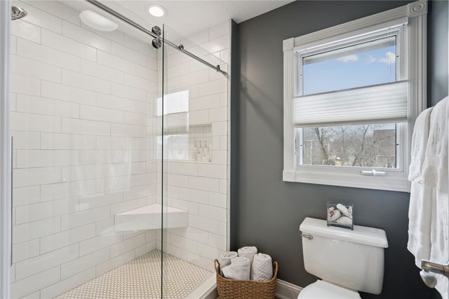 3706 147th Street, Urbandale, IA 50323