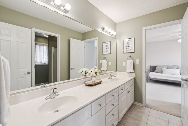 3706 147th Street, Urbandale, IA 50323