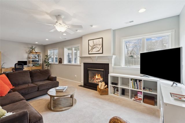 3706 147th Street, Urbandale, IA 50323