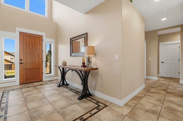 20921 Miramar Drive, Bend, OR 97702