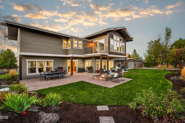 20921 Miramar Drive, Bend, OR 97702