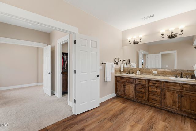 20921 Miramar Drive, Bend, OR 97702