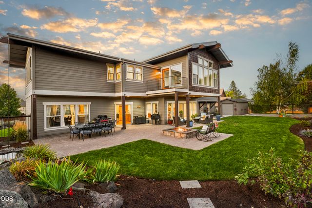 20921 Miramar Drive, Bend, OR 97702