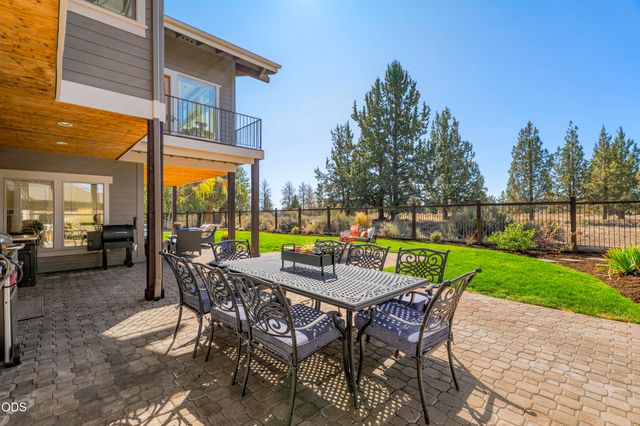 20921 Miramar Drive, Bend, OR 97702