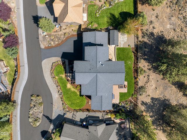 20921 Miramar Drive, Bend, OR 97702