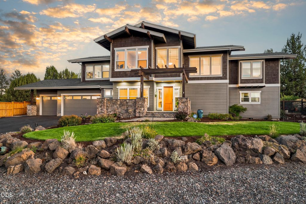 20921 Miramar Drive, Bend, OR 97702
