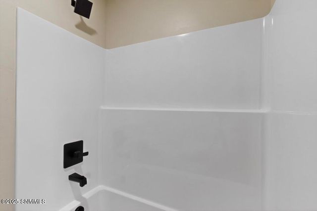 2086 Meteor Drive, Las Cruces, NM 88012