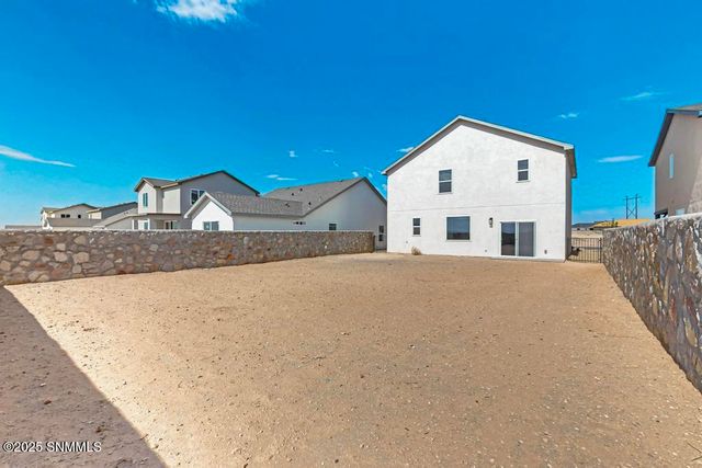 2086 Meteor Drive, Las Cruces, NM 88012