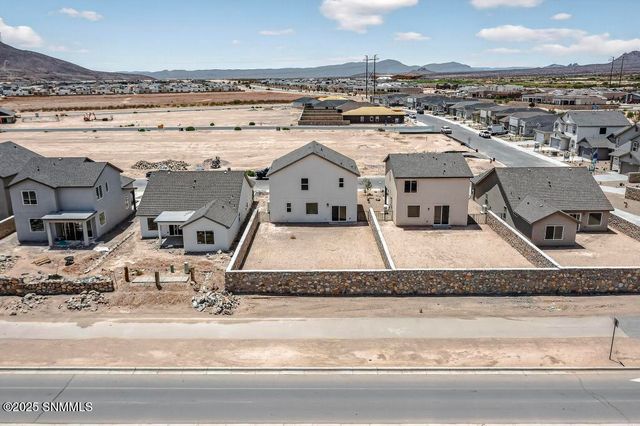 2086 Meteor Drive, Las Cruces, NM 88012