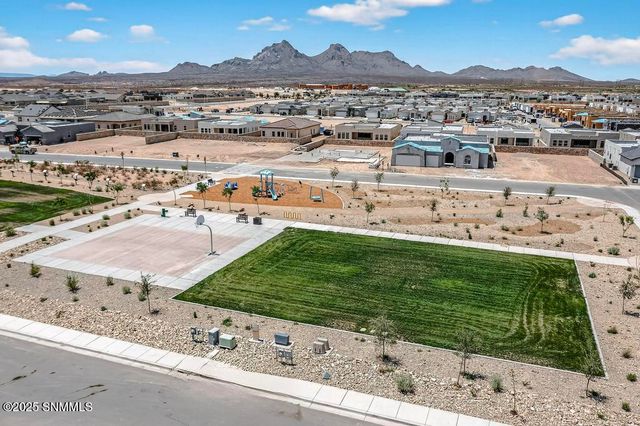 2086 Meteor Drive, Las Cruces, NM 88012