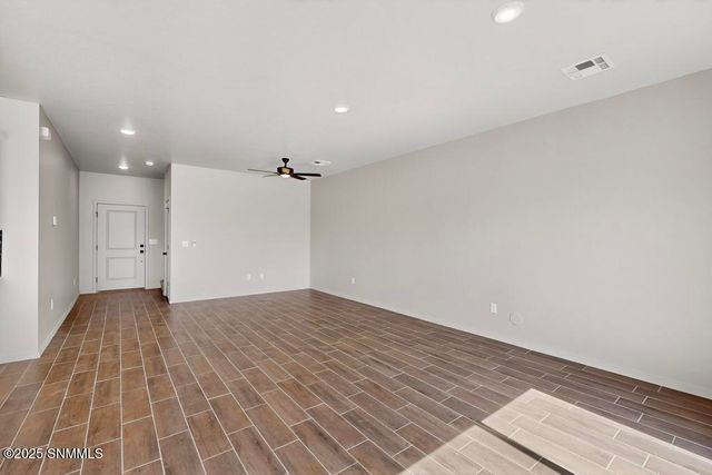 2086 Meteor Drive, Las Cruces, NM 88012