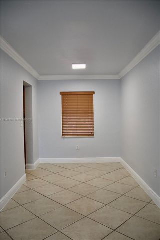 8475 SW 94th St 203E, Miami, FL 33156