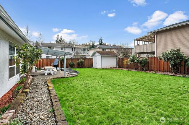 15401 Meridian Avenue N, Shoreline, WA 98133