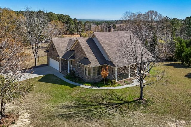 357 Collum Pond Road, Wagener, SC 29164