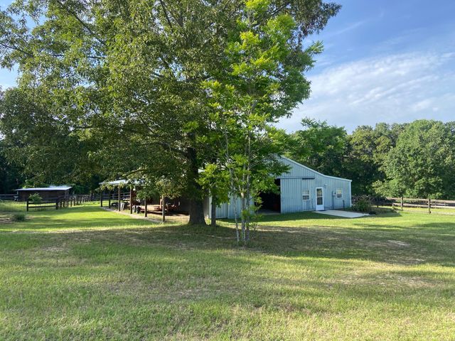 357 Collum Pond Road, Wagener, SC 29164