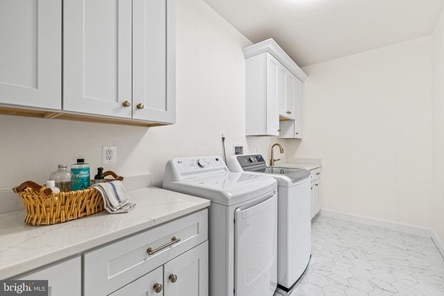 1134 CASTANEA CT, Lutherville Timonium, MD 21093