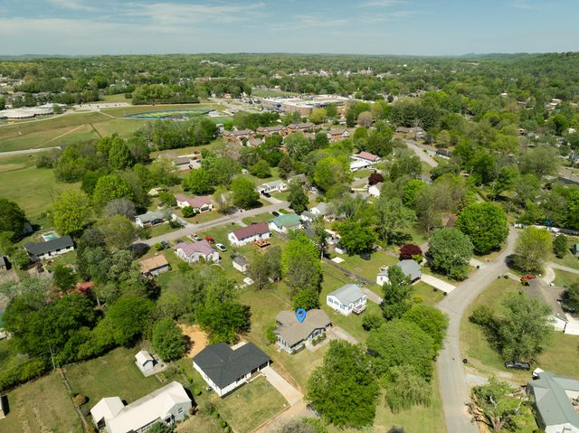 912 Barnabas Street, Athens, TN 37303