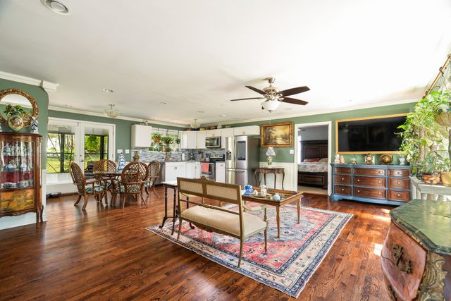 912 Barnabas Street, Athens, TN 37303