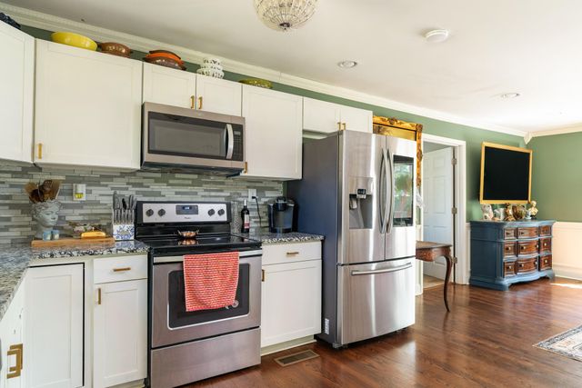912 Barnabas Street, Athens, TN 37303