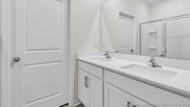 3086 Platinum Circle, West End, NC 27376
