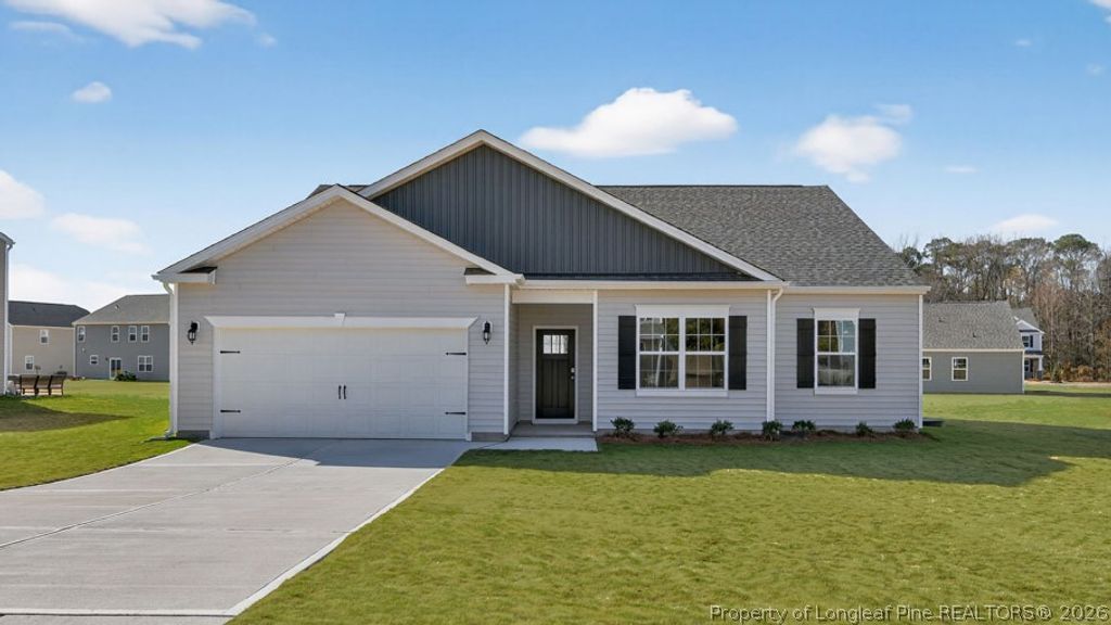 3086 Platinum Circle, West End, NC 27376