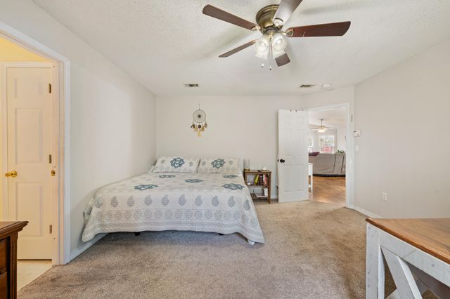 1273 Jefferyscot Drive, Crestview, FL 32536