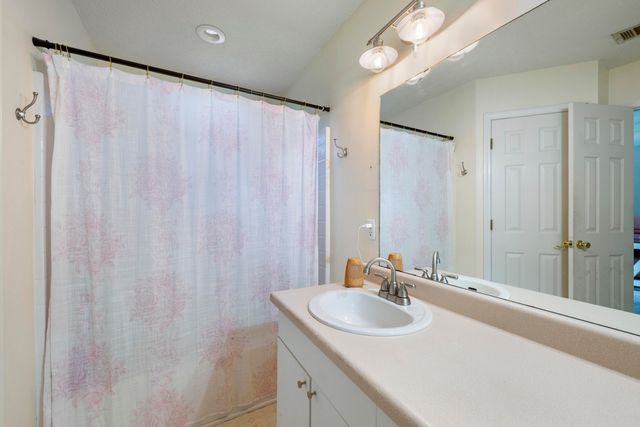 1273 Jefferyscot Drive, Crestview, FL 32536