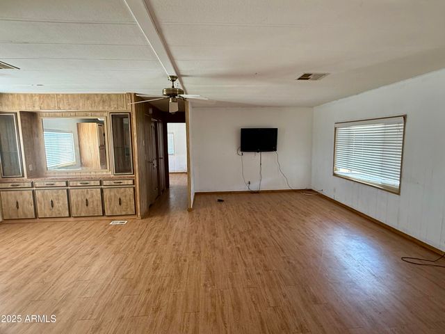 5225 S SAN FERNANDO Avenue, Sierra Vista, AZ 85650