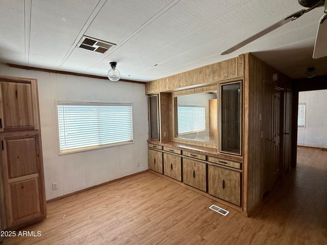 5225 S SAN FERNANDO Avenue, Sierra Vista, AZ 85650