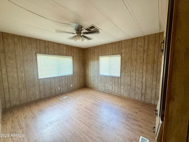 5225 S SAN FERNANDO Avenue, Sierra Vista, AZ 85650