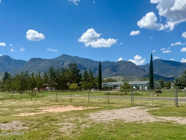 5225 S SAN FERNANDO Avenue, Sierra Vista, AZ 85650