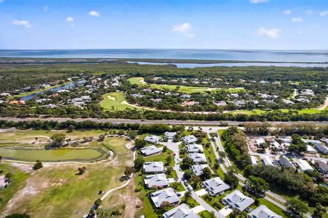 6757 SE Yorktown Drive, Hobe Sound, FL 33455