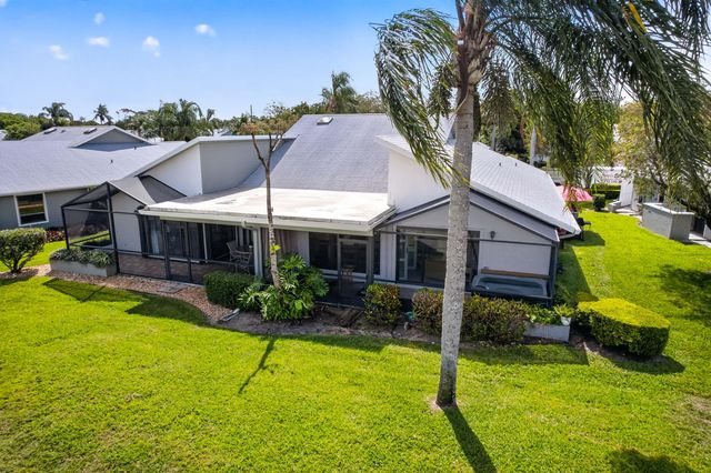 6757 SE Yorktown Drive, Hobe Sound, FL 33455