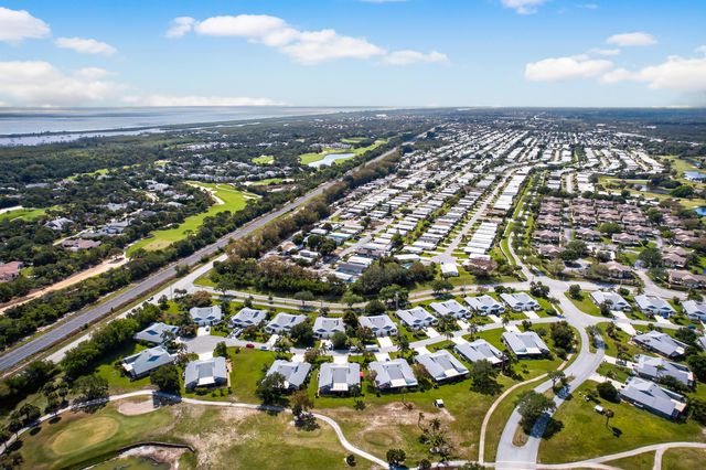 6757 SE Yorktown Drive, Hobe Sound, FL 33455