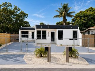 2912 NW 32nd Street, Miami, FL 33142