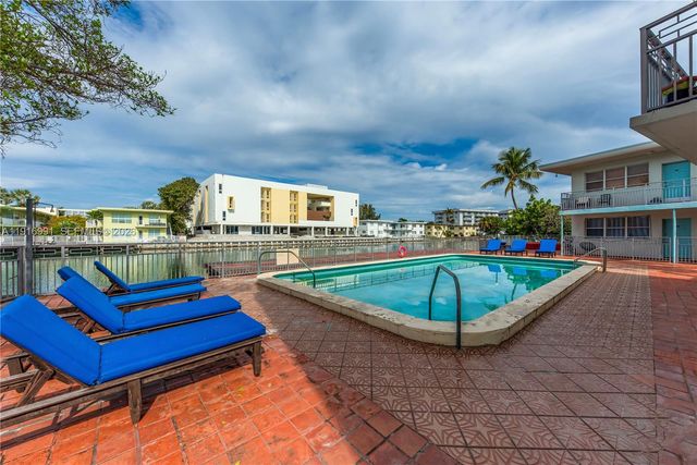 1255 Marseille Dr 125, Miami Beach, FL 33141