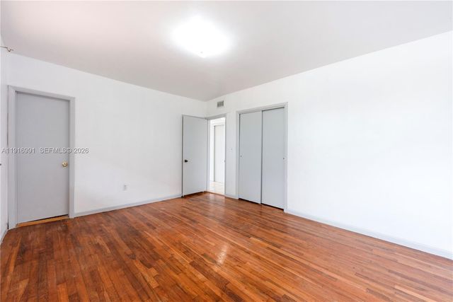 1255 Marseille Dr 125, Miami Beach, FL 33141