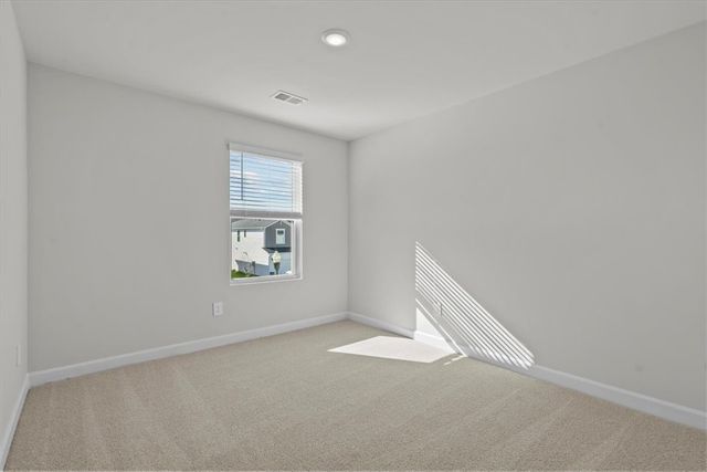 682 Cozy Bluff Road, Spartanburg, SC 29301