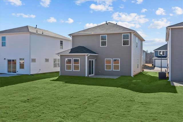 682 Cozy Bluff Road, Spartanburg, SC 29301