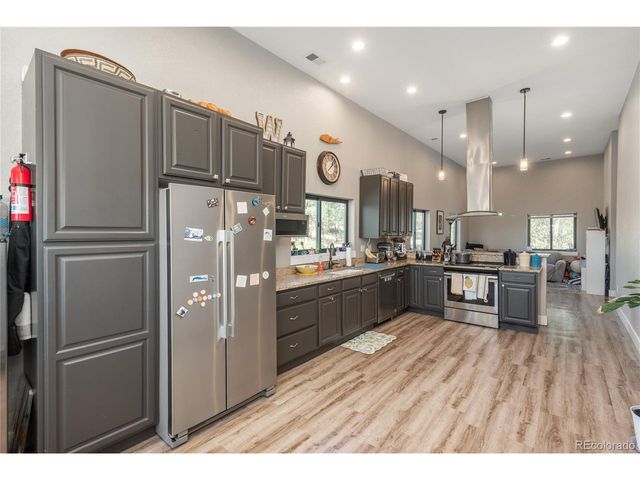 854 N Russellville Rd, Franktown, CO 80116