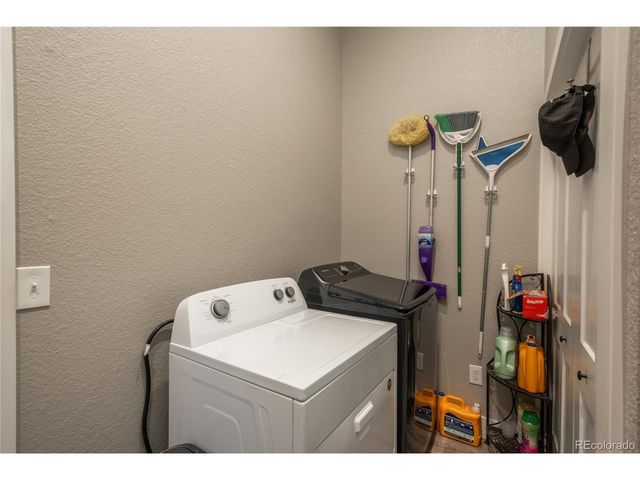 854 N Russellville Rd, Franktown, CO 80116