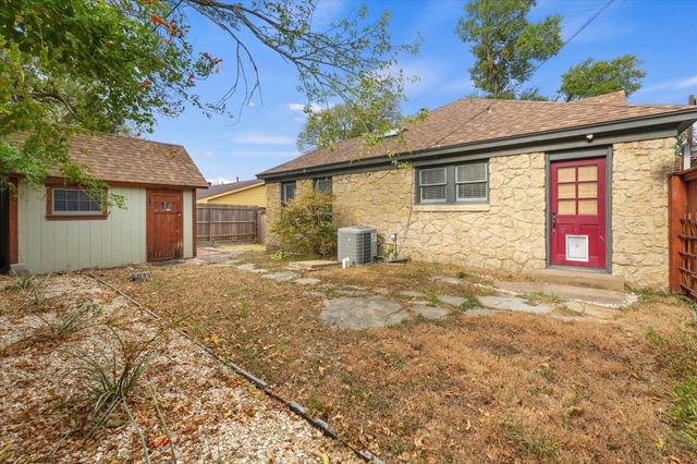 708 Blaylock Drive, Dallas, TX 75203