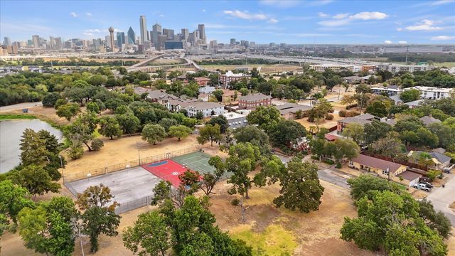 708 Blaylock Drive, Dallas, TX 75203
