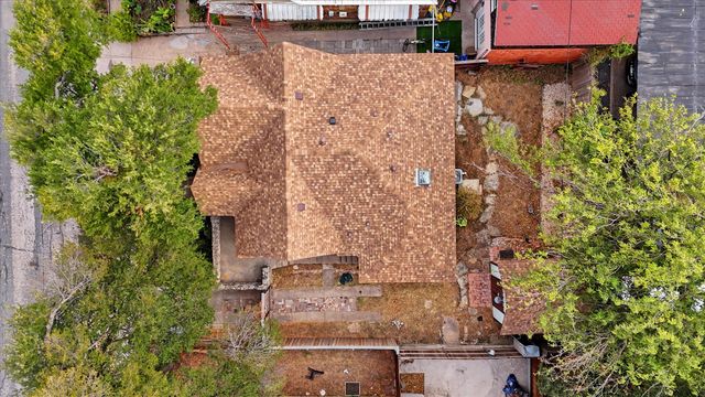 708 Blaylock Drive, Dallas, TX 75203