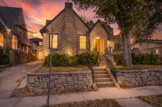 708 Blaylock Drive, Dallas, TX 75203