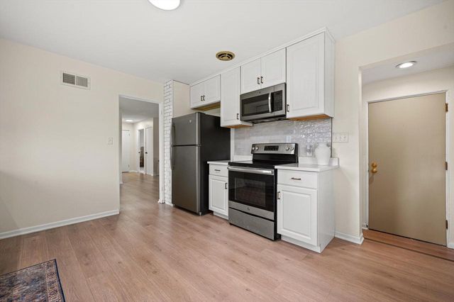 5629 Quality AVENUE, Cudahy, WI 53110