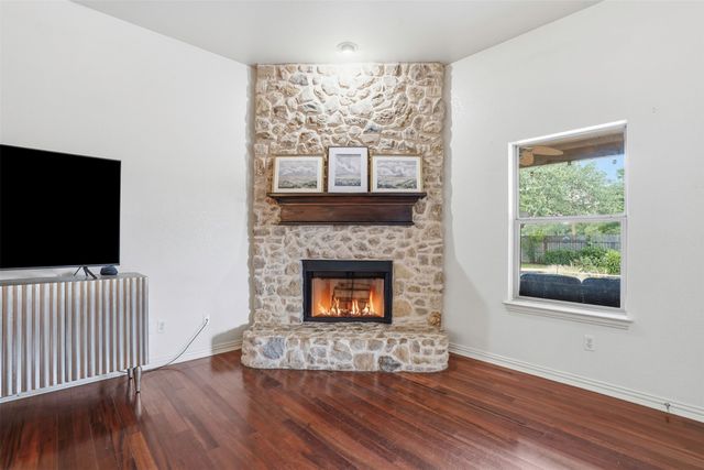 107 Clyde Drive, Aledo, TX 76008