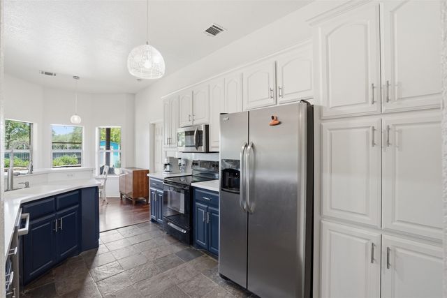 107 Clyde Drive, Aledo, TX 76008