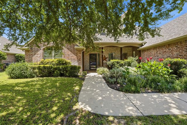 107 Clyde Drive, Aledo, TX 76008